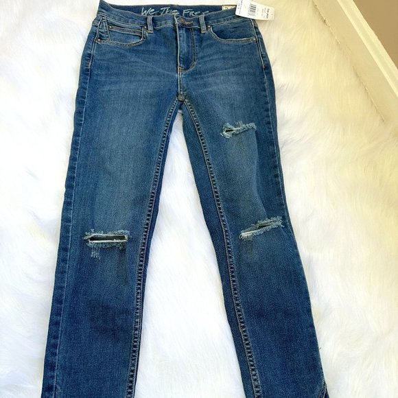 NWT Free People Jeans Sunny Skinny Ankle Raw Hem Boho Distressed Sz 24 #OB901605 - Picture 1 of 10